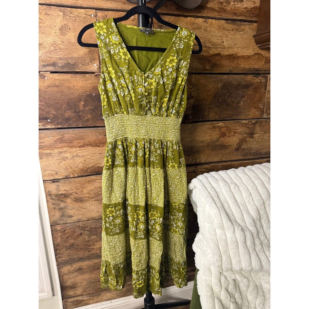 Green Floral Dress Perfect for Summer to Fall transition